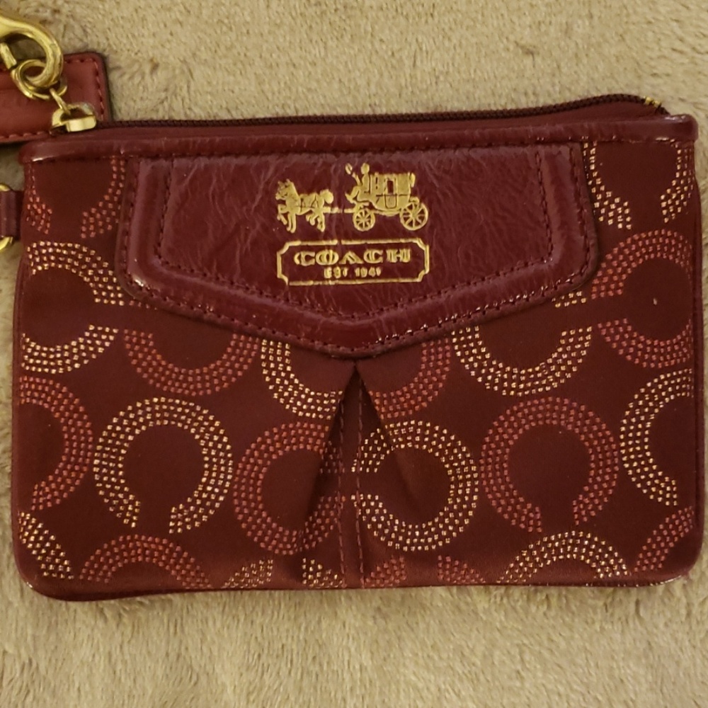Coach maroon wristlet